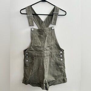 No Boundaries Olive Green Casual Short Overalls
